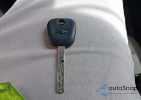 2015 Chevrolet Silverado 1500 1Lt z USA, uszkodzony, nr VIN 1GCRCREC8FZ256753